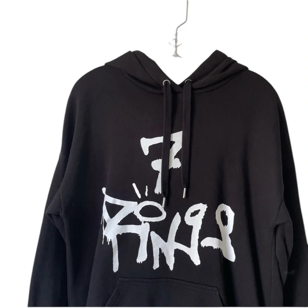 Ariana Grande 7 Rings Hoodie
Sweatshirt Black Large - Picture 2 of 4